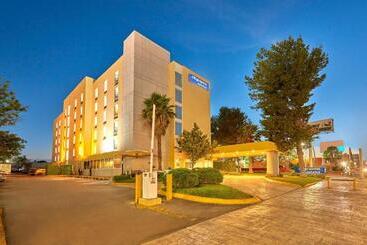 هتل City Express By Marriott Saltillo Norte