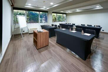 هتل City Express By Marriott Saltillo Norte