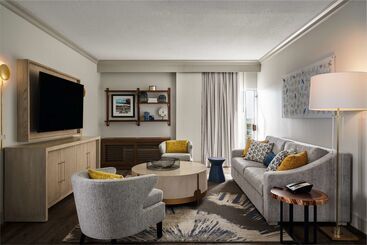 Doubletree By Hilton Hotel Dallas – Love Field