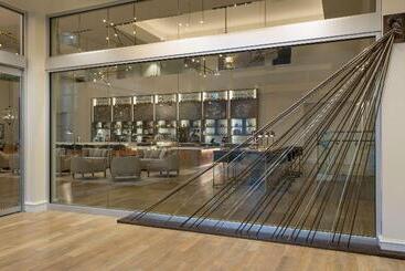 Doubletree By Hilton Hotel Dallas – Love Field