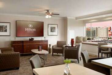 هتل Hilton Santa Clara