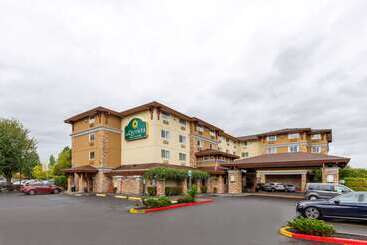 هتل La Quinta By Wyndham Vancouver