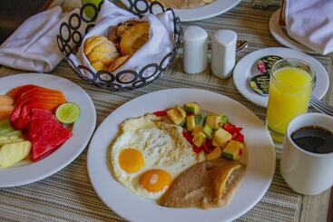 هتل Lucerna Culiacan