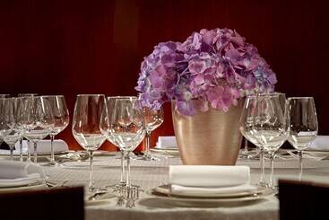 هتل Park Hyatt Zurich – City Center Luxury