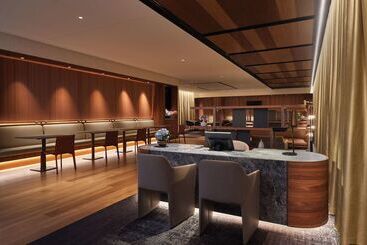 هتل Parmelia Hilton Perth