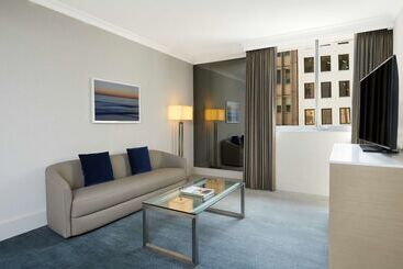 هتل Parmelia Hilton Perth