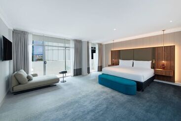 هتل Parmelia Hilton Perth