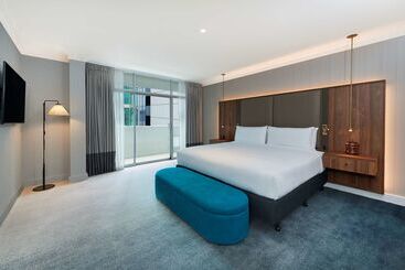 هتل Parmelia Hilton Perth