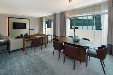 هتل Parmelia Hilton Perth