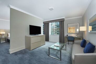 هتل Parmelia Hilton Perth