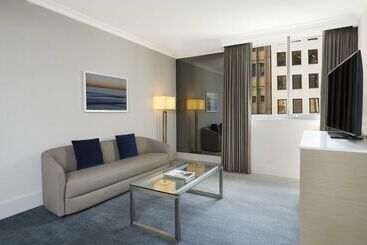 هتل Parmelia Hilton Perth