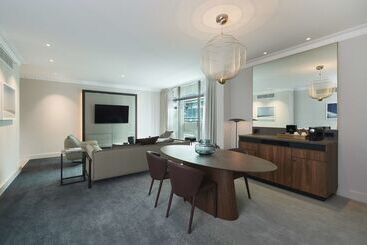 هتل Parmelia Hilton Perth