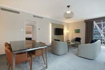 هتل Parmelia Hilton Perth