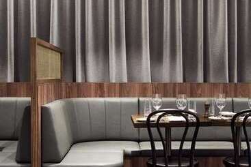 هتل Parmelia Hilton Perth