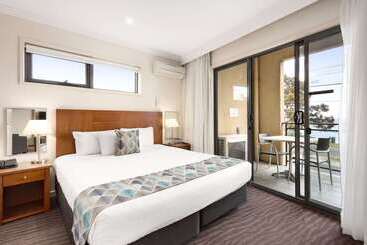 هتل Quality  Bayside Geelong