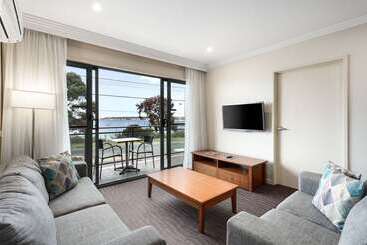 هتل Quality  Bayside Geelong