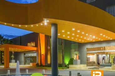 هتل Real Inn Torreón