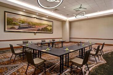 هتل Residence Inn Minneapolis Downtown At The Depot