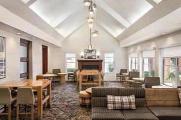 هتل Residence Inn Mobile