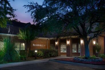 هتل Residence Inn Mobile