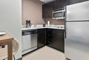 هتل Residence Inn Mobile