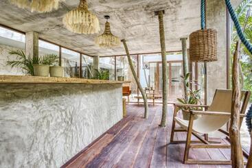Отель Selina Tulum