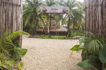 Отель Selina Tulum