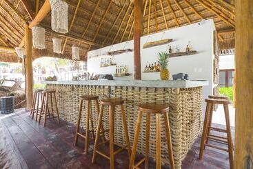 Отель Selina Tulum