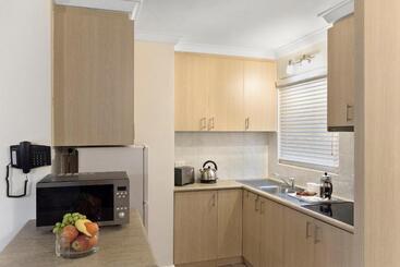 هتل The Peninsula Riverside Serviced Apartments