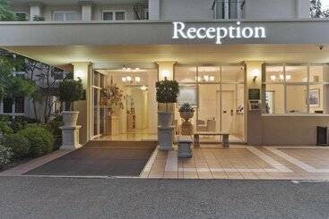 هتل The Peninsula Riverside Serviced Apartments