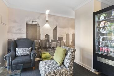 هتل The Peninsula Riverside Serviced Apartments