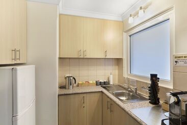 هتل The Peninsula Riverside Serviced Apartments