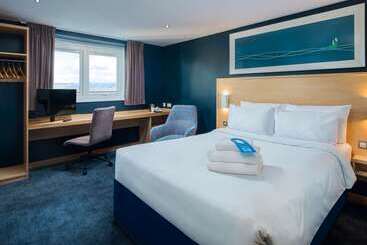 هتل Travelodge Cambridge Central