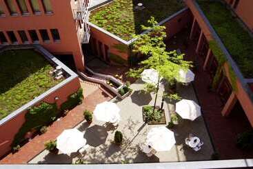 هتل Tryp By Wyndham Halle