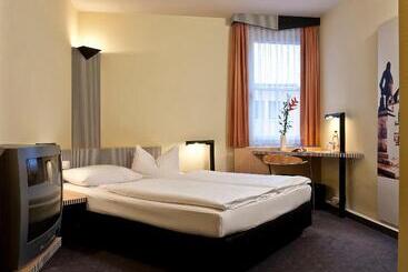 هتل Tryp By Wyndham Halle