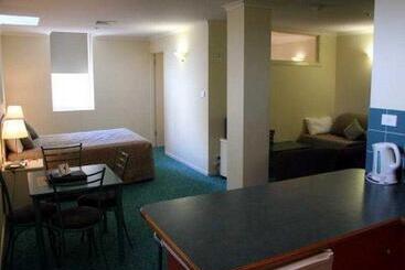 Hobart Waterfront Apartments