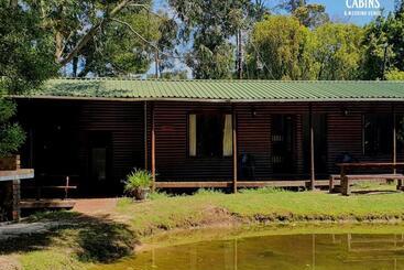 هاستل Plett Forest Cabins