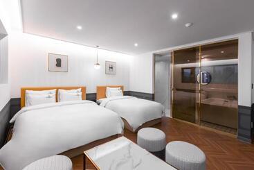 Browndot Hotel Sasang Renecite