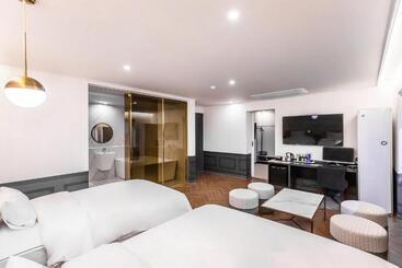 Browndot Hotel Sasang Renecite