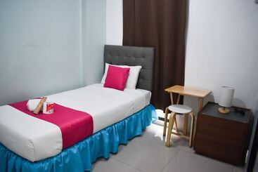 هتل Happy Homes Manila
