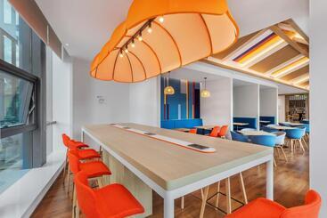 هتل Holiday Inn Express Dali Xiaguan, An Ihg