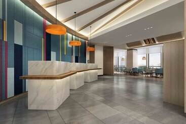 هتل Holiday Inn Express Dali Xiaguan, An Ihg