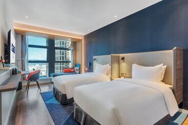 هتل Holiday Inn Express Dali Xiaguan, An Ihg