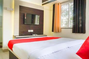 هتل Oyo 40836 The Guest House