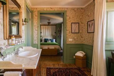 Rosegarden House by Unlock Hotels