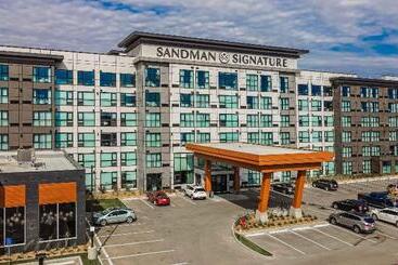 هتل Sandman Signature Saskatoon South