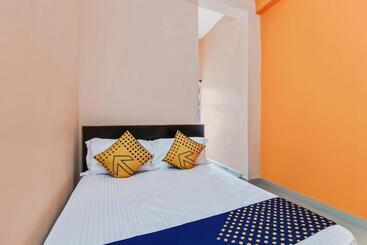 هتل Spot On 61415 Sitara Grand Lodge
