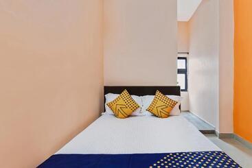 هتل Spot On 61415 Sitara Grand Lodge