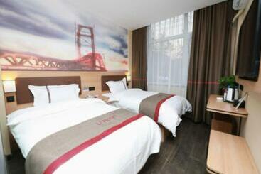 Thank Inn Chain Hotel Shijiazhuang Zhengding County Government Longxing Temple