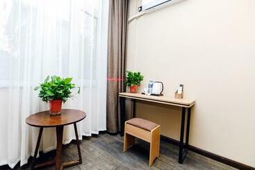 Thank Inn Chain Hotel Shijiazhuang Zhengding County Government Longxing Temple
